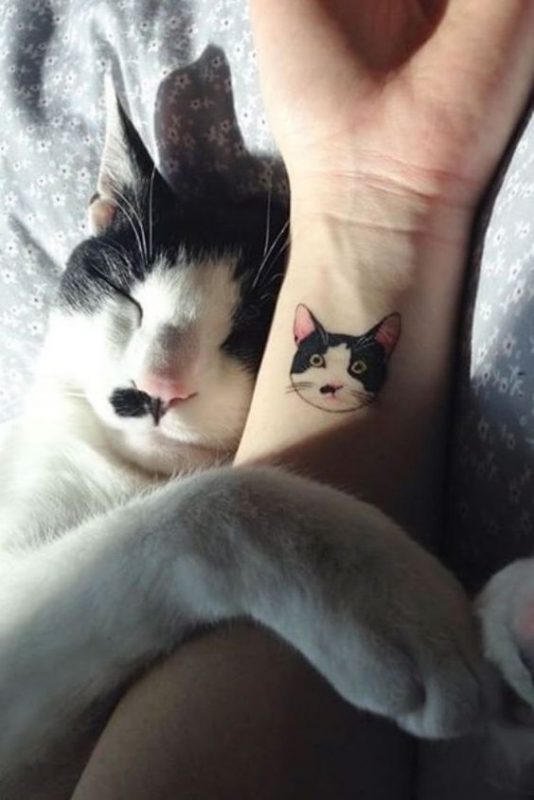 100 Idees De Tatouages Pour Les Amoureux Des Chats