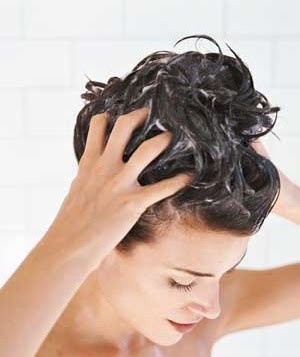 Les 7 étapes pour se laver les cheveux correctement 3
