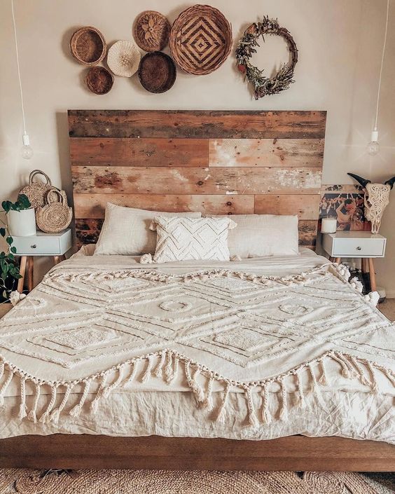 22 têtes de lit DIY originales en bois faites maison 11