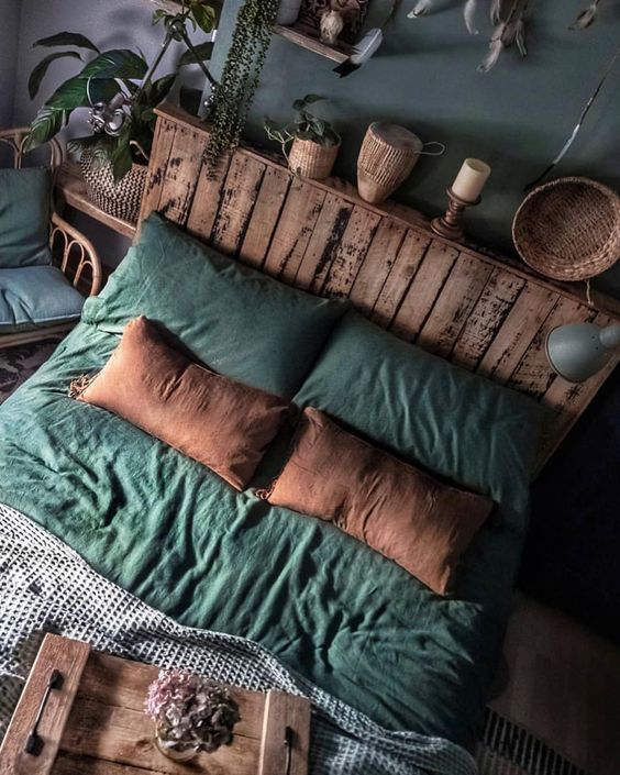 22 têtes de lit DIY originales en bois faites maison 21