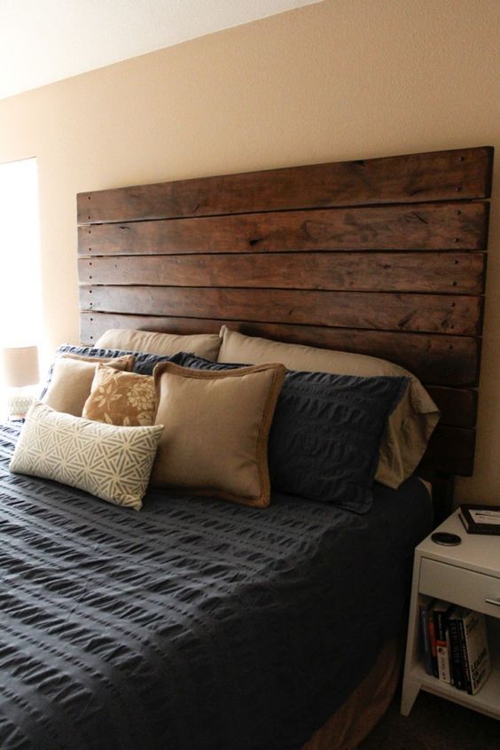 22 têtes de lit DIY originales en bois faites maison 22