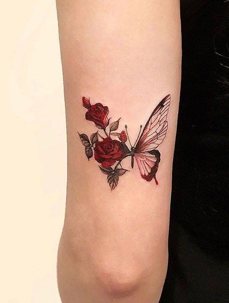 48 top idées de beaux tatouages avec des roses 25