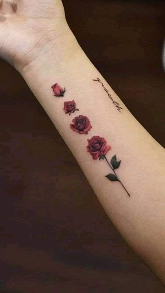 48 top idées de beaux tatouages avec des roses 3