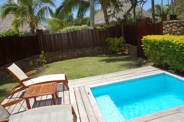 100 top idées de mini piscines pour petits jardins 9