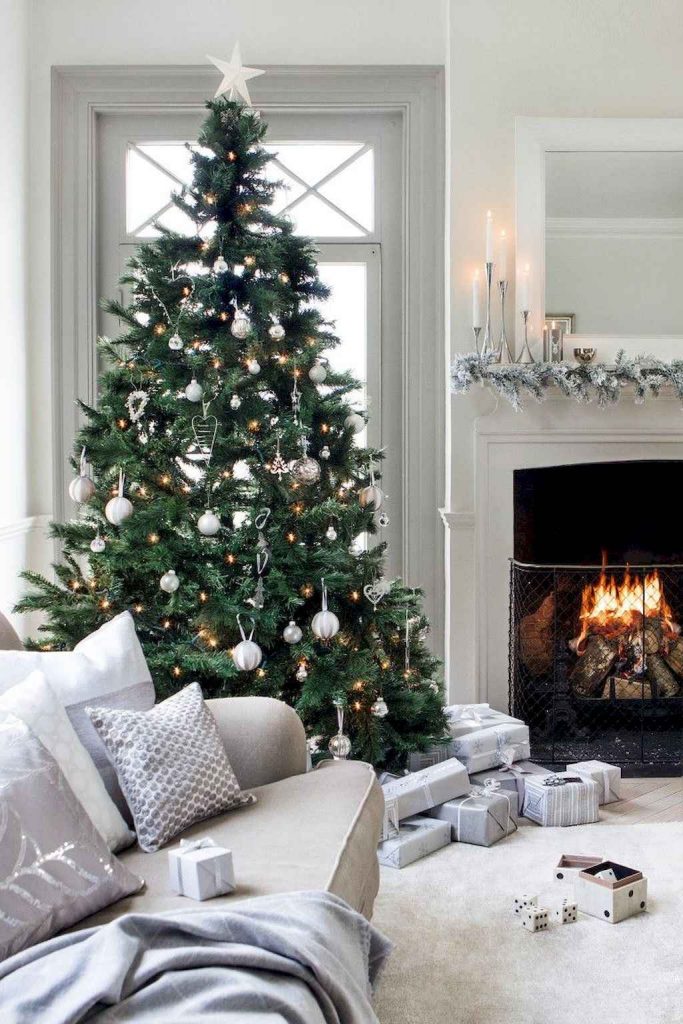 65 idées de décorations de Noël pour embellir son salon 12