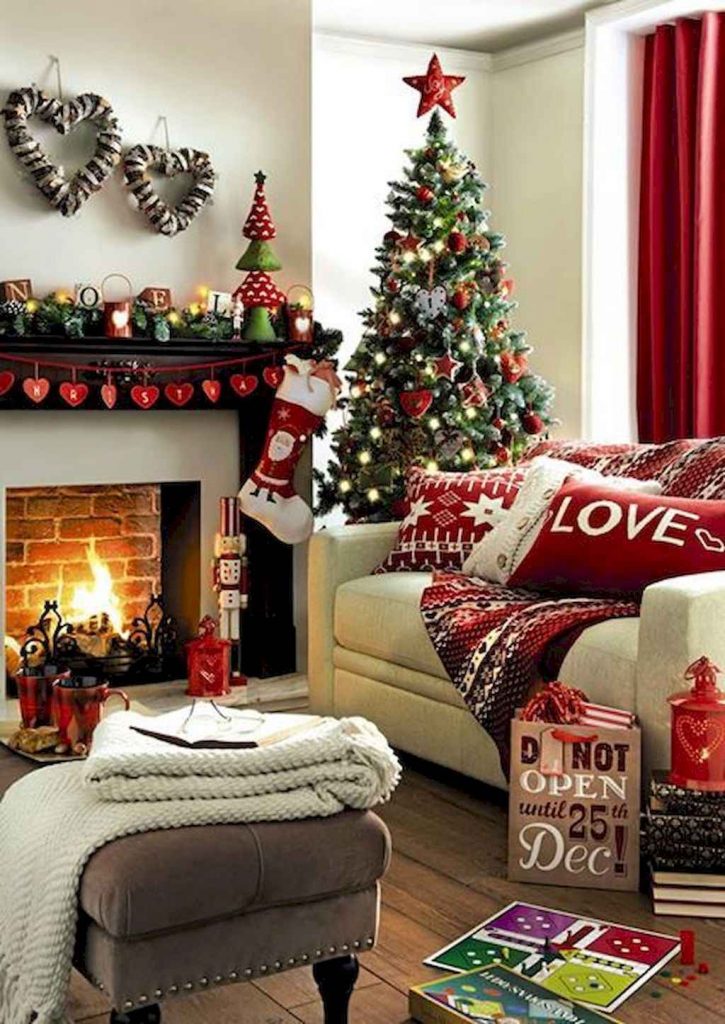 65 idées de décorations de Noël pour embellir son salon 40