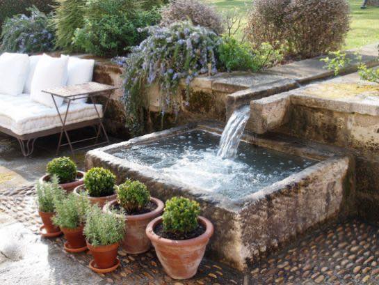 27 idées de bassins avec cascade pour embellir son jardin 27