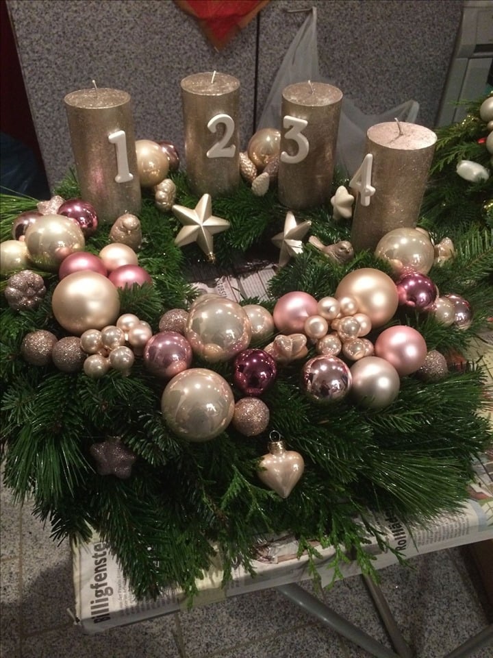22 idées de belles décorations de table de Noël 22