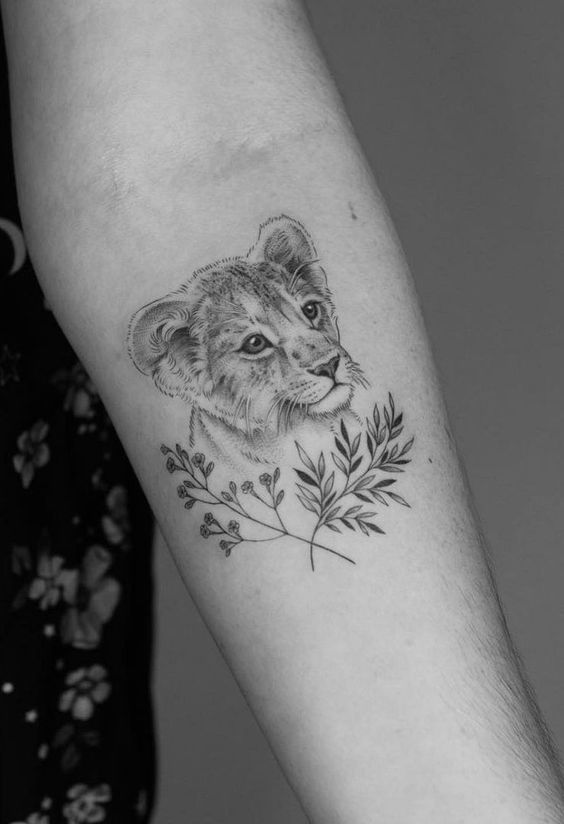 100 top idées de tatouages lion 50
