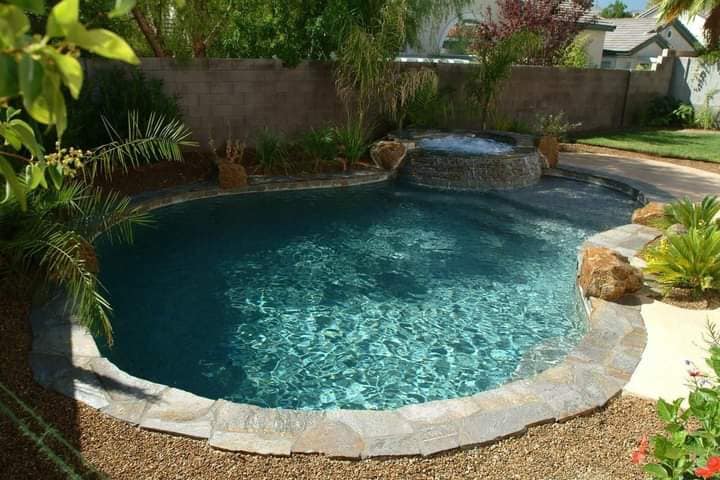87 idées de petites piscines pour votre maison 8