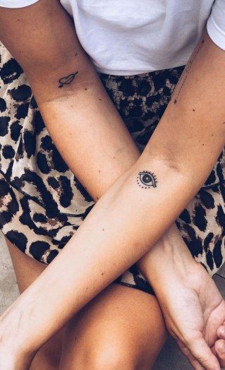 110 top idées de tatouages avant bras pour femme 27