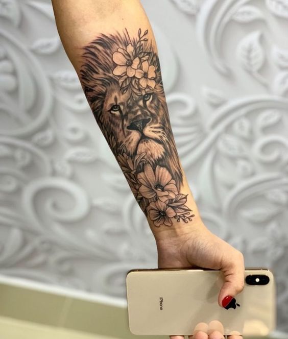 110 top idées de tatouages avant bras pour femme 51