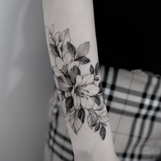 110 top idées de tatouages avant bras pour femme 97