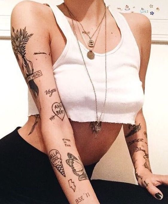 47 belles idées de tatouages bras pour femmes 13