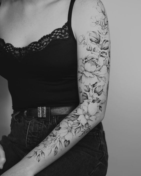 47 belles idées de tatouages bras pour femmes 22