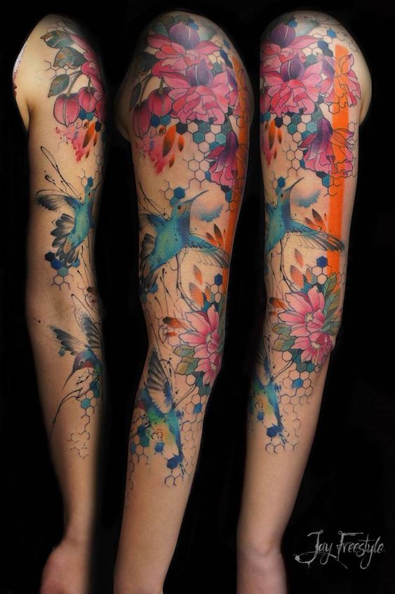 47 belles idées de tatouages bras pour femmes 35