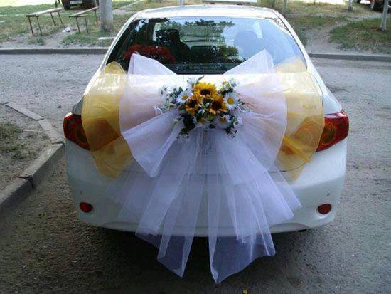12 belles idées pour décorer une voiture de mariage 3