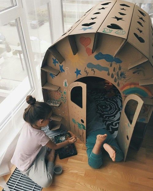 26 Maisons-Cabanes en carton à faire pour vos enfants 21