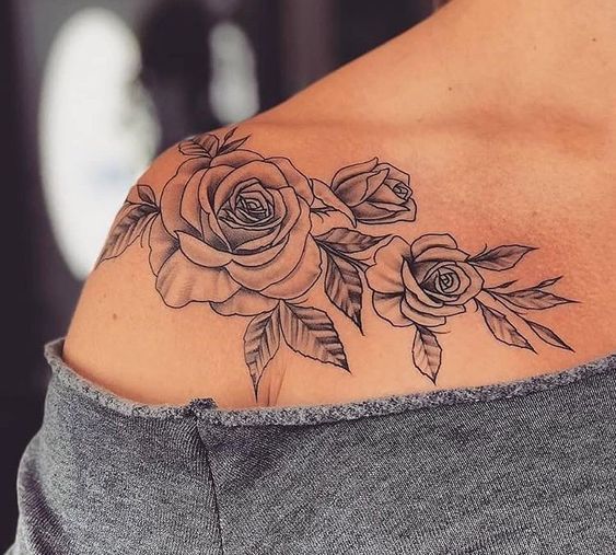 175 top idées de petits tatouages pour femmes 153