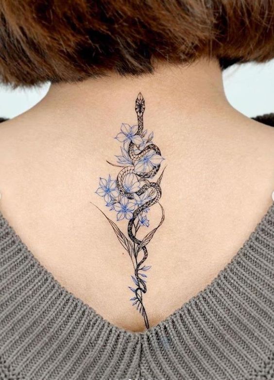 175 top idées de petits tatouages pour femmes 160