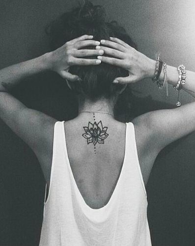 175 top idées de petits tatouages pour femmes 25