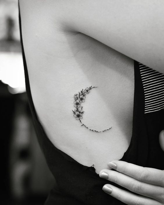 175 top idées de petits tatouages pour femmes 68