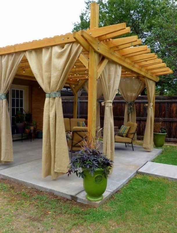 34 idées de pergolas en bois pour transformer votre terrasse 15