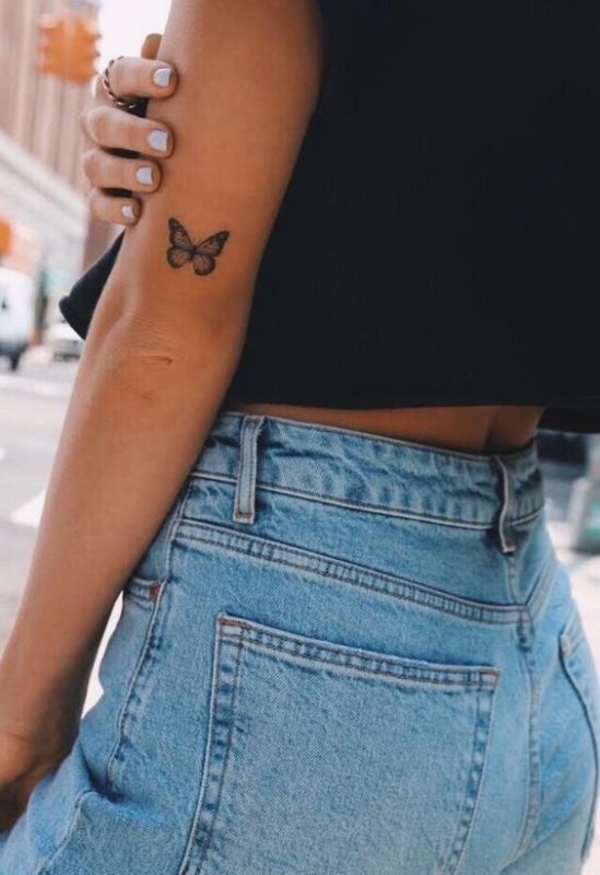 79 petits tatouages discrets et minimalistes qui prouvent que moins c'est plus 15