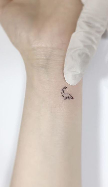 79 petits tatouages discrets et minimalistes qui prouvent que moins c'est plus 63