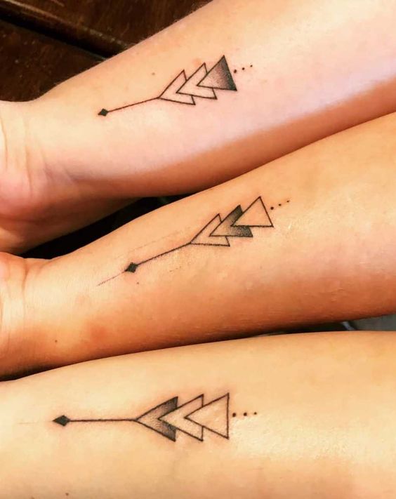 41 top idées de tatouages frères et sœurs 26