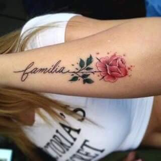 48 top idées de beaux tatouages avec des roses 2