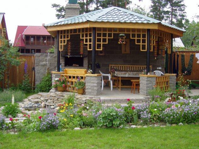 100 top idées de gazebos pour embellir son jardin 121