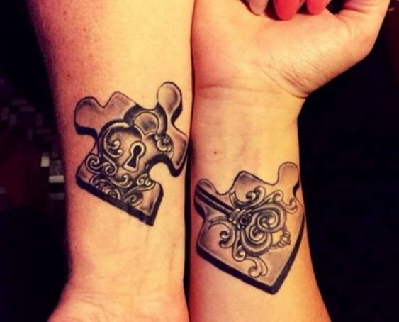 51 top idées de tatouages de couples 32