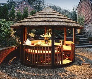 100 top idées de gazebos pour embellir son jardin 13