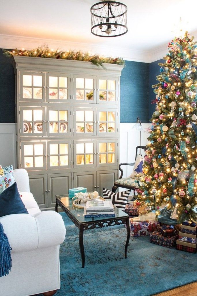 77 belles décorations de Noël pour décorer son salon 40