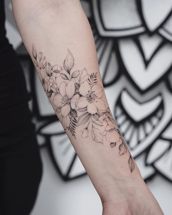 100 top idées de tatouages fleur 16