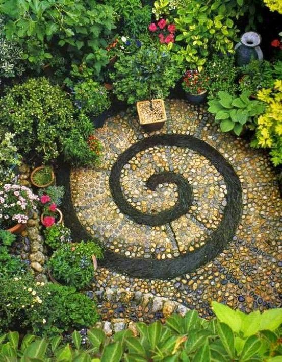 100 top idées & tutos de décorations de jardin 39