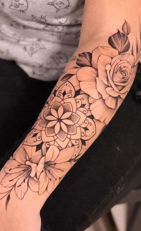 110 top idées de tatouages avant bras pour femme 109