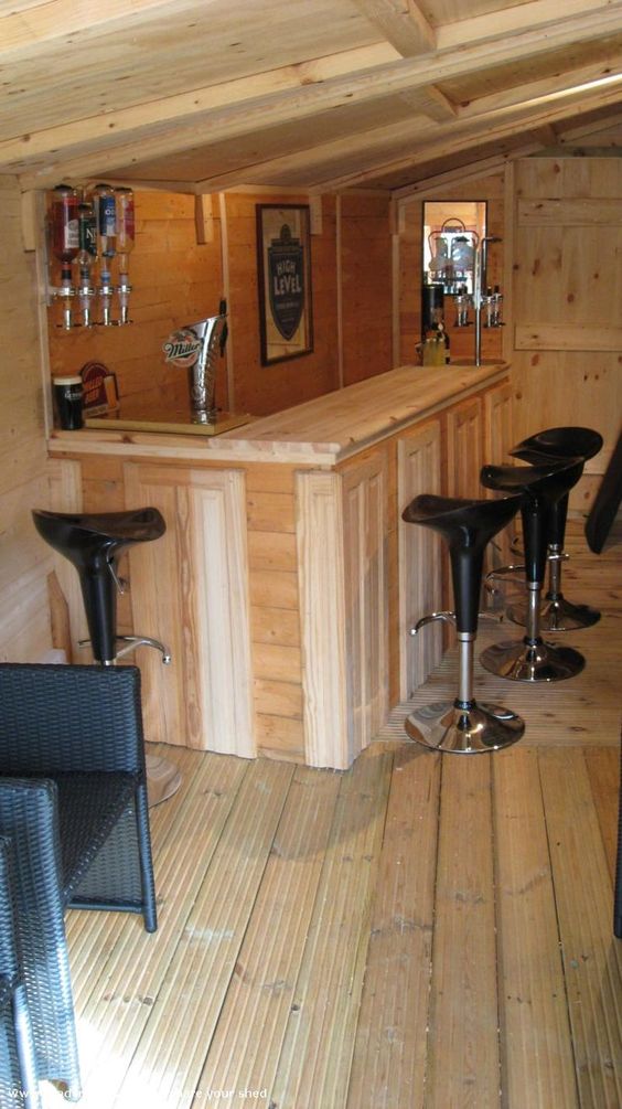 21 top idées de bars en bois de palettes 16