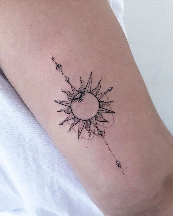 100 top idées de tatouages soleil 57