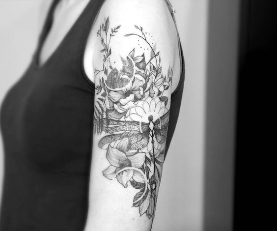 175 top idées de tatouages bras pour femme 144