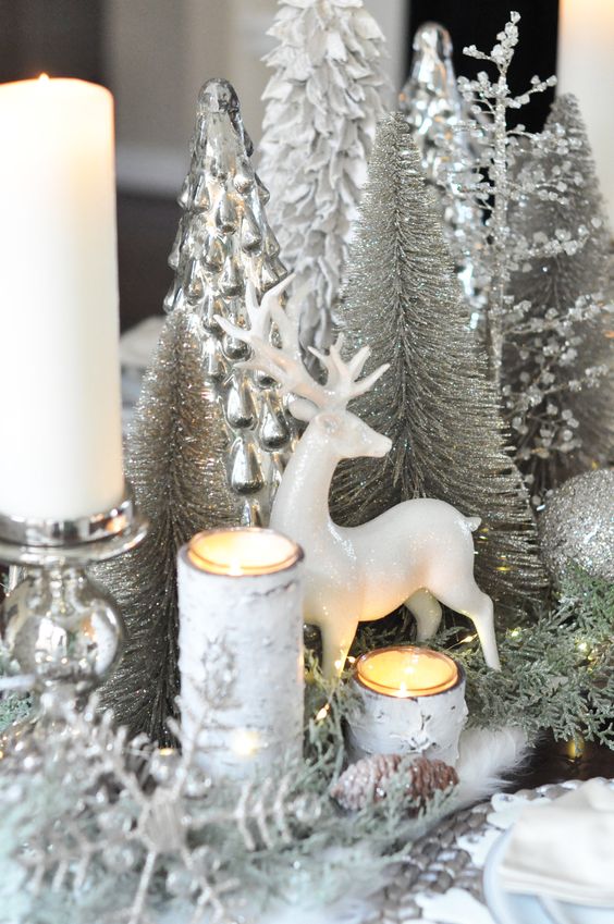 100 idées de décorations de sapin de Noël blancs 76