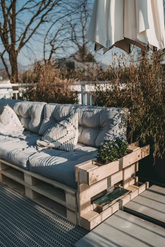 100 salons de jardin à fabriquer soi-même en palettes 58