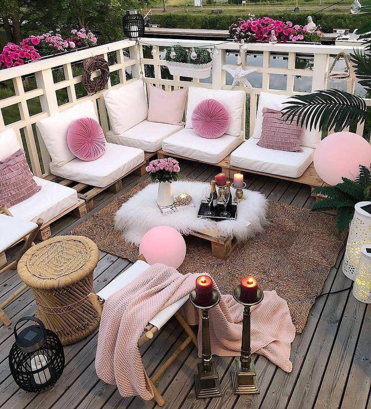 50 top idées pour décorer un balcon avec des palettes 19