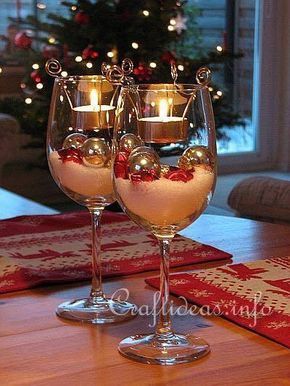 29 top idées de centres de table de Noël en verre 38