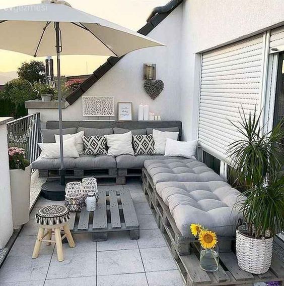 50 top idées pour décorer un balcon avec des palettes 4