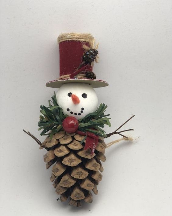 72 Décorations de Noël à Faire Soi-Même Avec Des Pommes de Pins 21