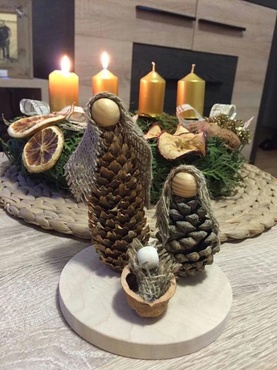 72 Décorations de Noël à Faire Soi-Même Avec Des Pommes de Pins 62