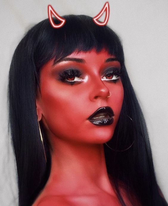 34 maquillages d'halloween féminins faciles à faire 10