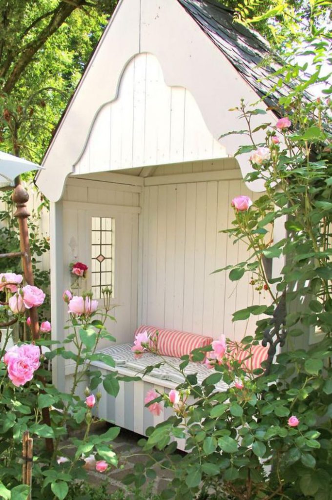 22 top idées de cabanons de jardin pour s'inspirer 12